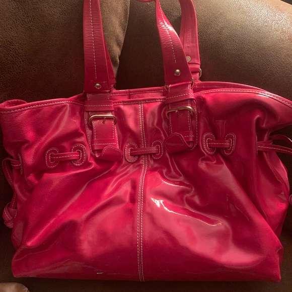 Dooney and Bourke Pink Patton Leather Purse - Picture 2 of 5